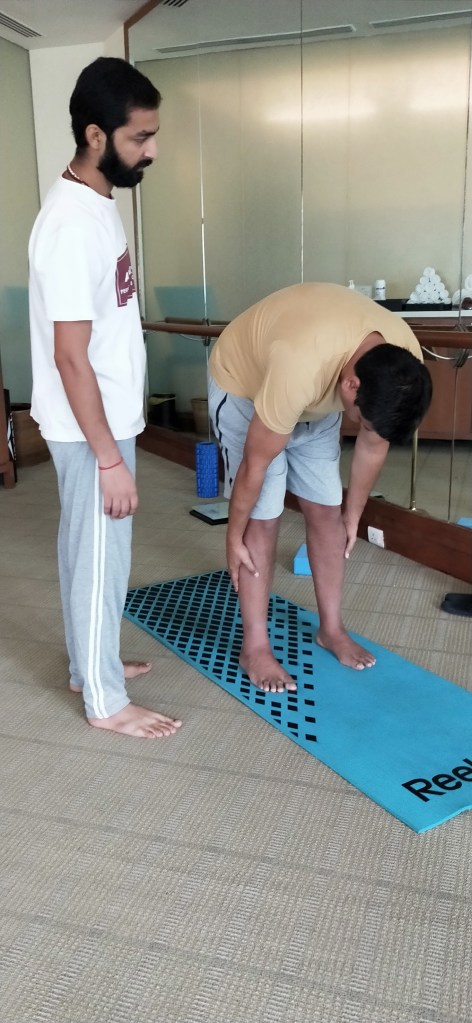 yoga online class asana pranayam meditation varanasi banaras kashi ganga ghat sunrise view hathayoga yogateacher ayushyoga session group private mat pose 