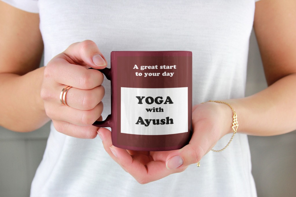 Hathayoga Teacher Yoga with Ayush. 
