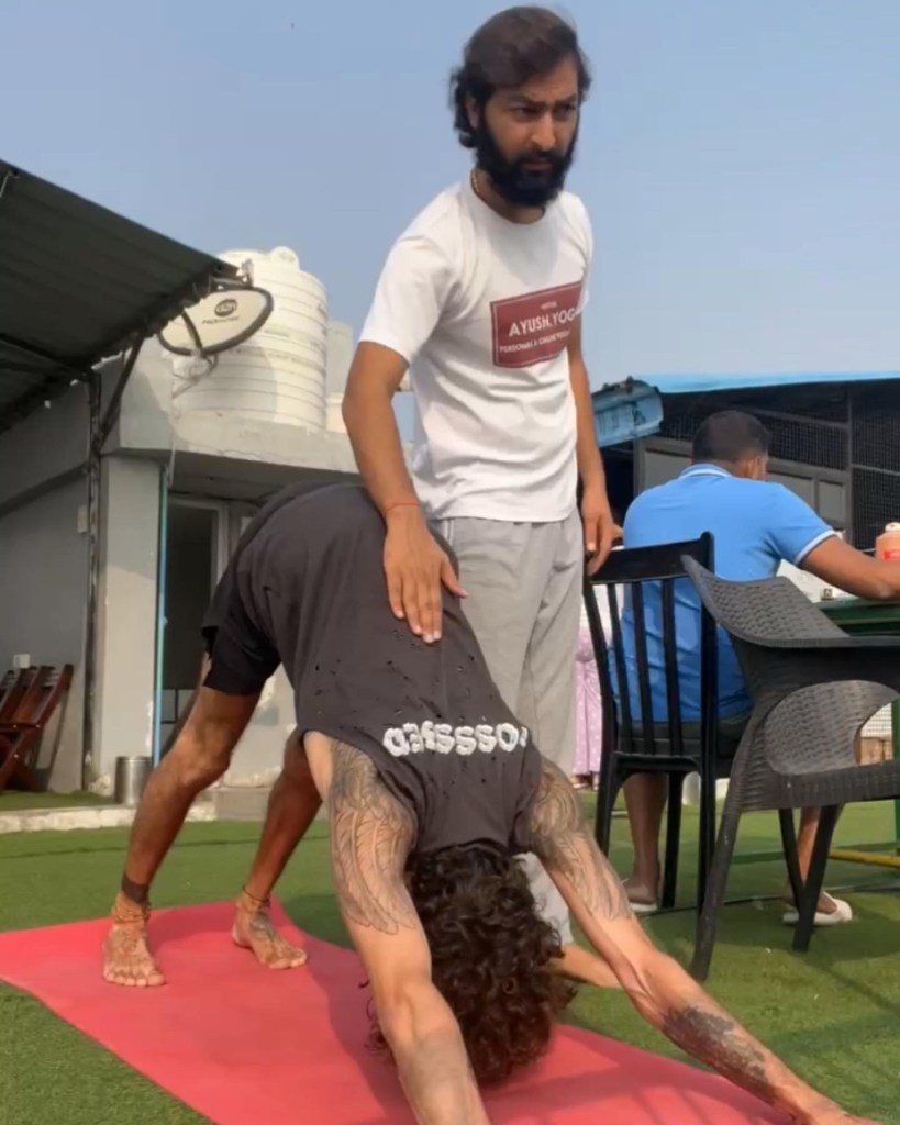 yoga online class asana pranayam meditation varanasi banaras kashi ganga ghat sunrise view hathayoga yogateacher ayushyoga session group private mat pose