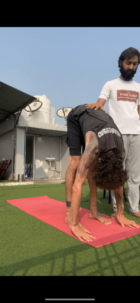 yoga online class asana pranayam meditation varanasi banaras kashi ganga ghat sunrise view hathayoga yogateacher ayushyoga session group private mat pose