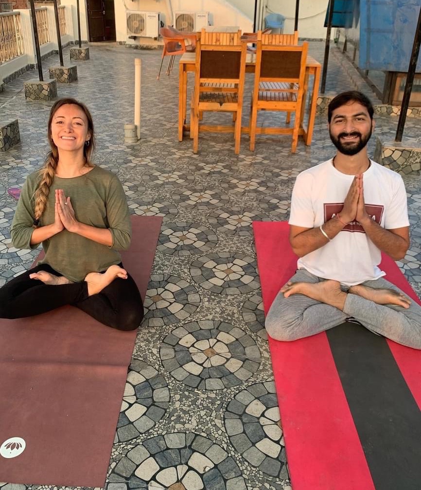 yoga online class asana pranayam meditation varanasi banaras kashi ganga ghat sunrise view hathayoga yogateacher ayushyoga session group private mat pose 
