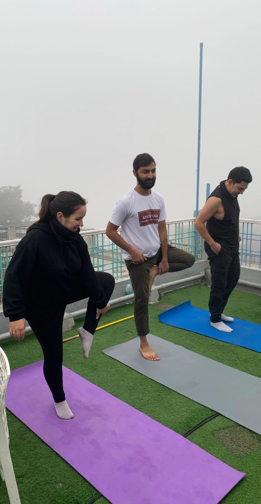 yoga onlineyoga yogaclass asana pranayam meditation varanasi banaras kashi ganga ghat sunriseyoga view hathayoga yogateacher ayushyoga yogasession groupyoga privateyoga yogamat yogapose yogainvaranasi yogawithayush yogaontheghat 