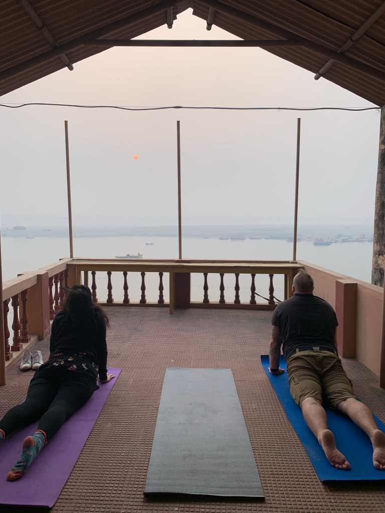 yoga onlineyoga yogaclass asana pranayam meditation varanasi banaras kashi ganga ghat sunriseyoga view hathayoga yogateacher ayushyoga yogasession groupyoga privateyoga yogamat yogapose yogainvaranasi yogawithayush yogaontheghat 
