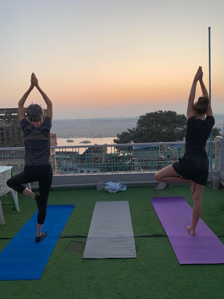 yoga onlineyoga yogaclass asana pranayam meditation varanasi banaras kashi ganga ghat sunriseyoga view hathayoga yogateacher ayushyoga yogasession groupyoga privateyoga yogamat yogapose yogainvaranasi yogawithayush yogaontheghat 
