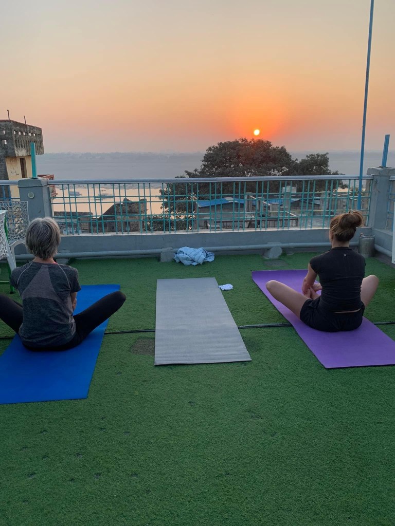 yoga onlineyoga yogaclass asana pranayam meditation varanasi banaras kashi ganga ghat sunriseyoga view hathayoga yogateacher ayushyoga yogasession groupyoga privateyoga yogamat yogapose yogainvaranasi yogawithayush yogaontheghat 