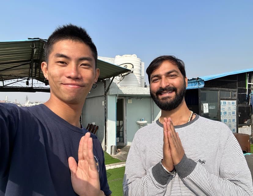 yoga onlineyoga yogaclass asana pranayam meditation varanasi banaras kashi ganga ghat sunriseyoga view hathayoga yogateacher ayushyoga yogasession groupyoga privateyoga yogamat yogapose yogainvaranasi yogawithayush yogaontheghat 