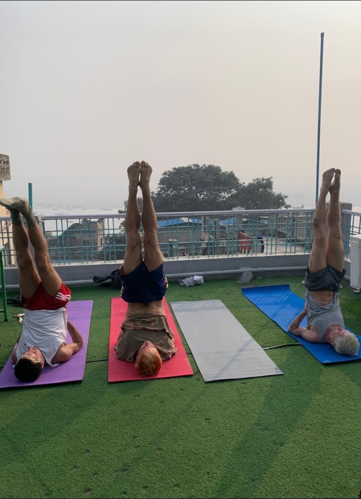 yoga onlineyoga yogaclass asana pranayam meditation varanasi banaras kashi ganga ghat sunriseyoga view hathayoga yogateacher ayushyoga yogasession groupyoga privateyoga yogamat yogapose yogainvaranasi yogawithayush yogaontheghat 