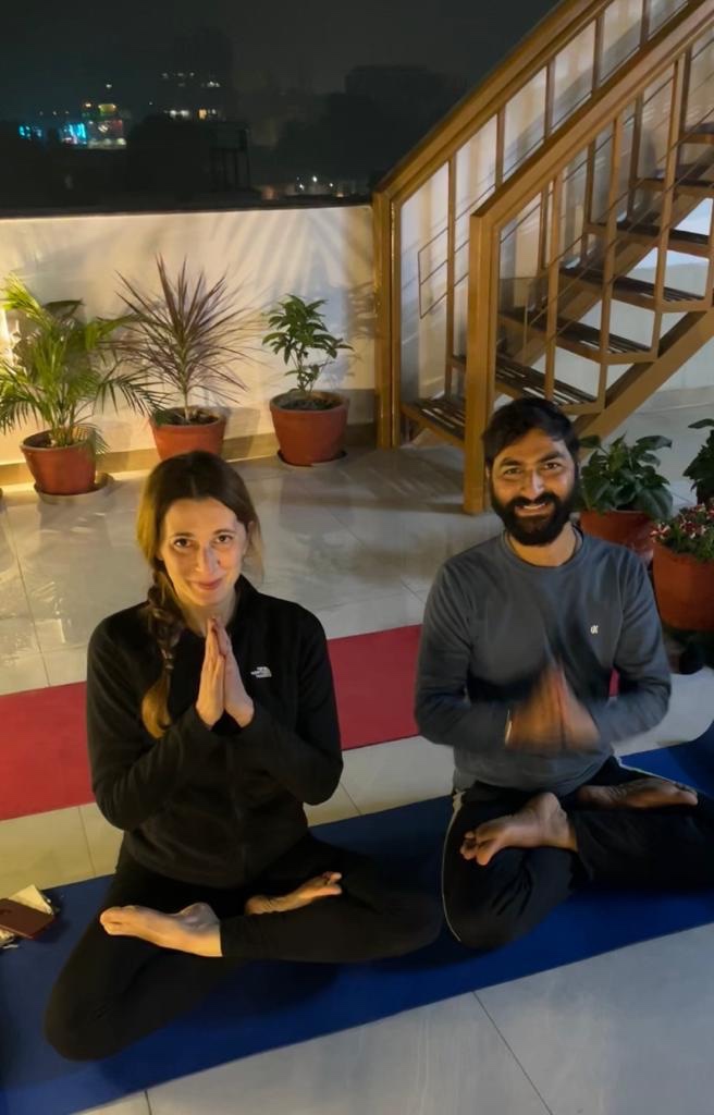 yoga onlineyoga yogaclass asana pranayam meditation varanasi banaras kashi ganga ghat sunriseyoga view hathayoga yogateacher ayushyoga yogasession groupyoga privateyoga yogamat yogapose yogainvaranasi yogawithayush yogaontheghat