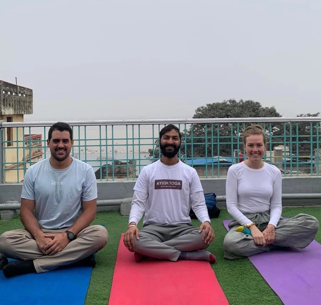 yoga onlineyoga yogaclass asana pranayam meditation varanasi banaras kashi ganga ghat sunriseyoga view hathayoga yogateacher ayushyoga yogasession groupyoga privateyoga yogamat yogapose yogainvaranasi yogawithayush yogaontheghat 
