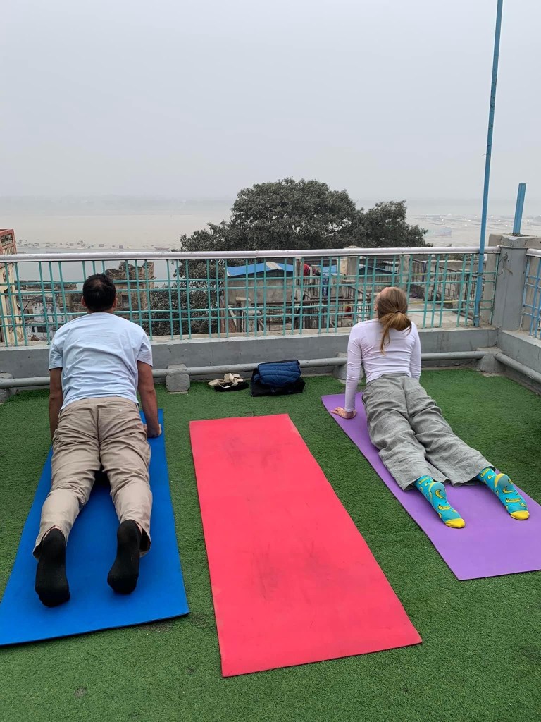 yoga onlineyoga yogaclass asana pranayam meditation varanasi banaras kashi ganga ghat sunriseyoga view hathayoga yogateacher ayushyoga yogasession groupyoga privateyoga yogamat yogapose yogainvaranasi yogawithayush yogaontheghat 