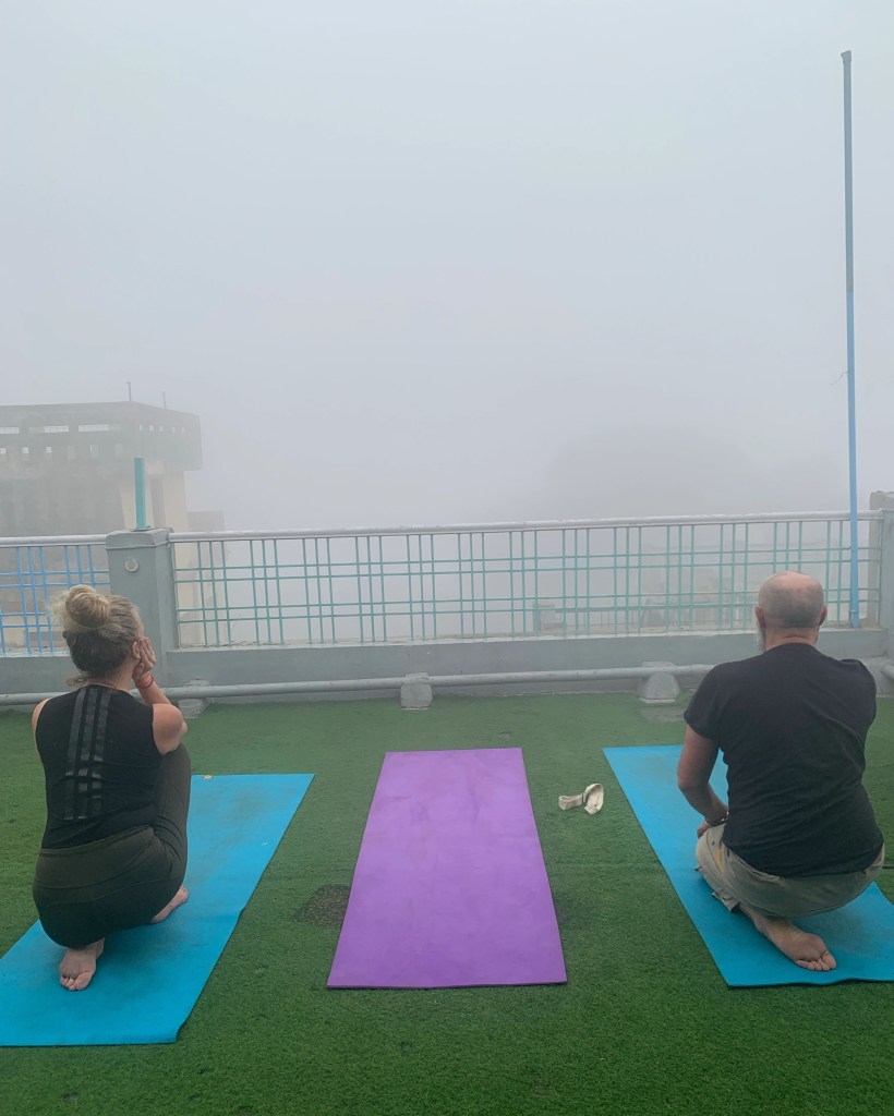 yoga onlineyoga yogaclass asana pranayam meditation varanasi banaras kashi ganga ghat sunriseyoga view hathayoga yogateacher ayushyoga yogasession groupyoga privateyoga yogamat yogapose yogainvaranasi yogawithayush yogaontheghat 