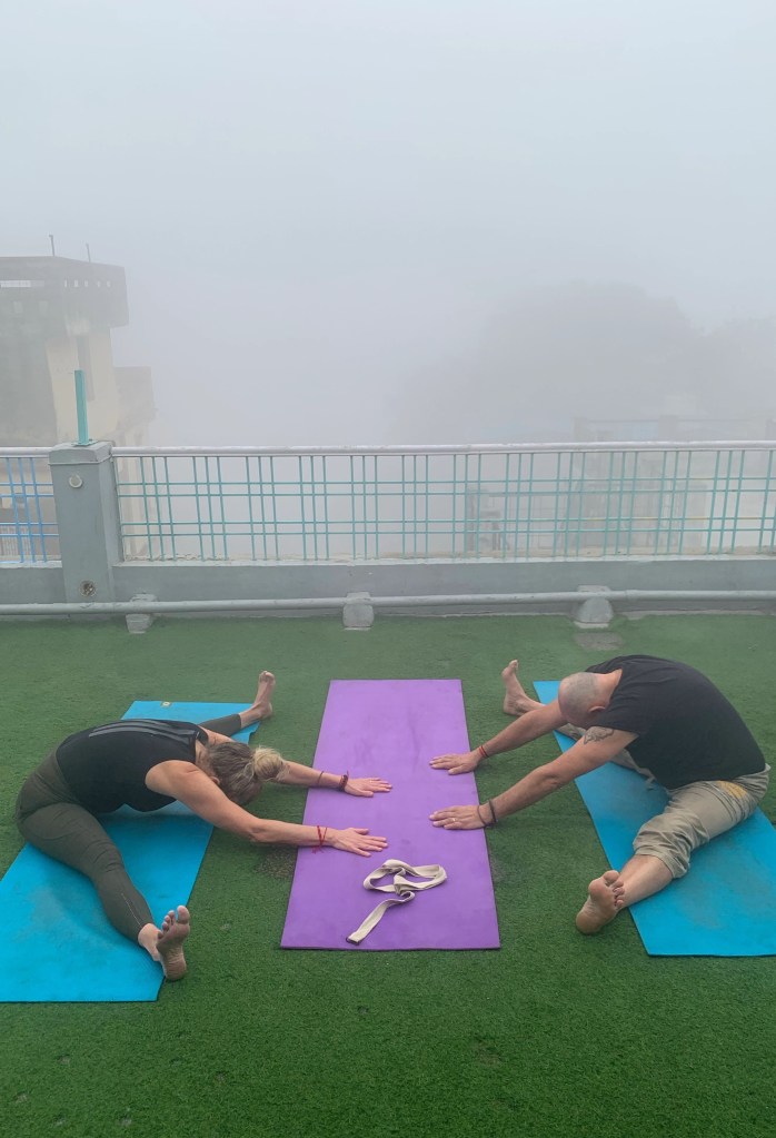 yoga onlineyoga yogaclass asana pranayam meditation varanasi banaras kashi ganga ghat sunriseyoga view hathayoga yogateacher ayushyoga yogasession groupyoga privateyoga yogamat yogapose yogainvaranasi yogawithayush yogaontheghat 