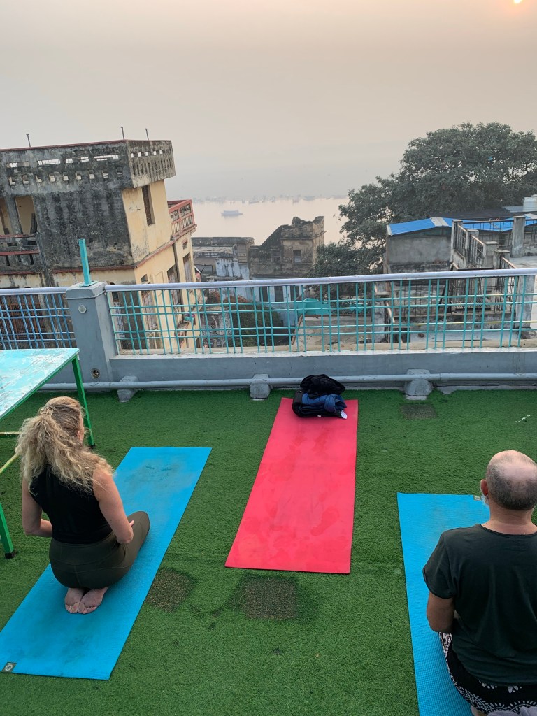yoga onlineyoga yogaclass asana pranayam meditation varanasi banaras kashi ganga ghat sunriseyoga view hathayoga yogateacher ayushyoga yogasession groupyoga privateyoga yogamat yogapose yogainvaranasi yogawithayush yogaontheghat 