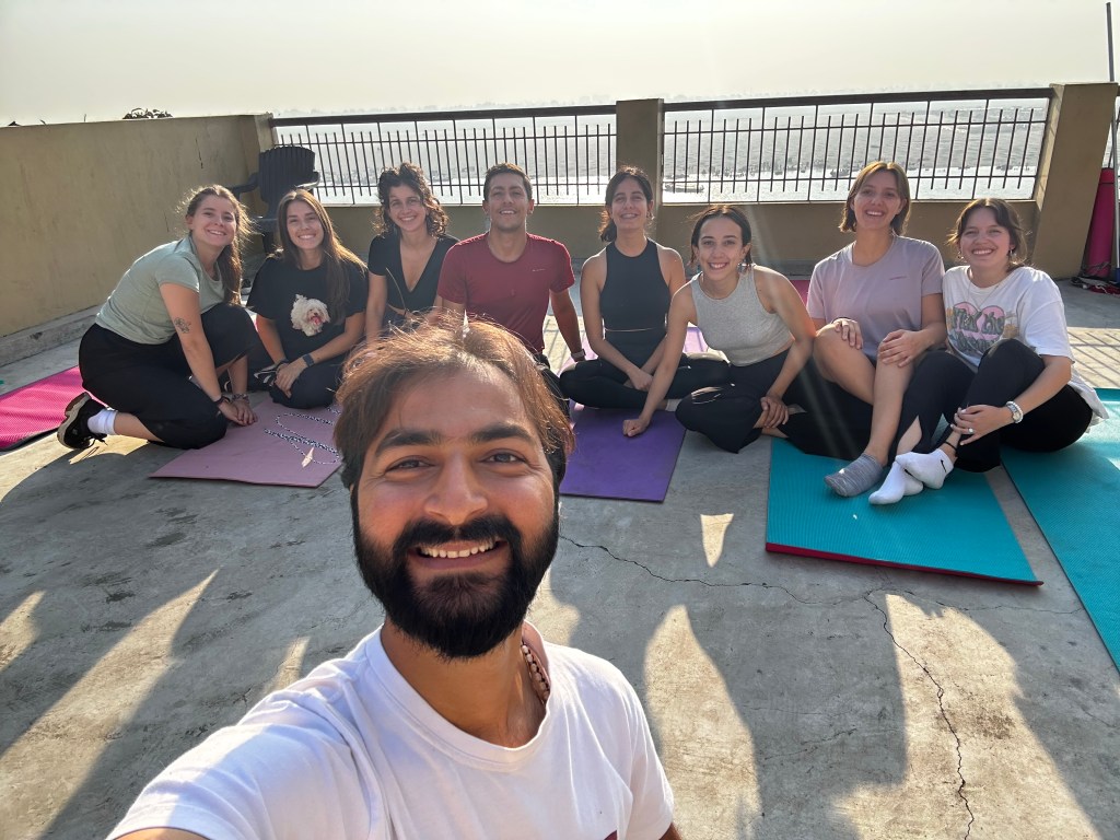 yoga onlineyoga yogaclass asana pranayam meditation varanasi banaras kashi ganga ghat sunriseyoga view hathayoga yogateacher ayushyoga yogasession groupyoga privateyoga yogamat yogapose yogainvaranasi yogawithayush yogaontheghat 
