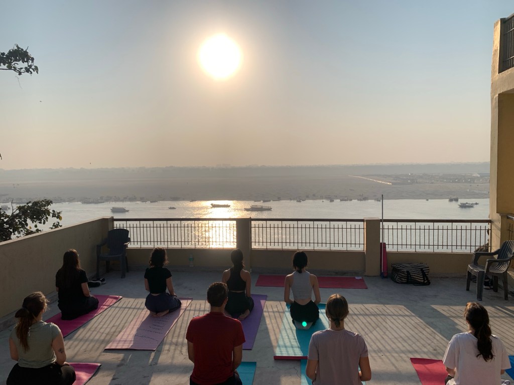 yoga onlineyoga yogaclass asana pranayam meditation varanasi banaras kashi ganga ghat sunriseyoga view hathayoga yogateacher ayushyoga yogasession groupyoga privateyoga yogamat yogapose yogainvaranasi yogawithayush yogaontheghat 