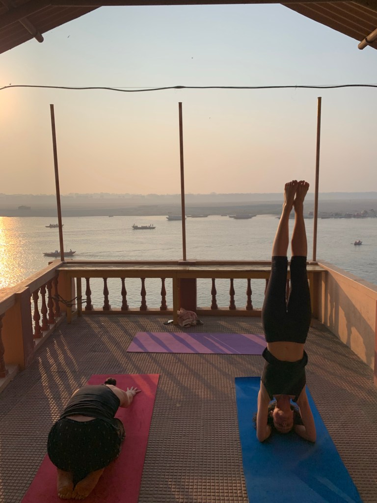 yoga onlineyoga yogaclass asana pranayam meditation varanasi banaras kashi ganga ghat sunriseyoga view hathayoga yogateacher ayushyoga yogasession groupyoga privateyoga yogamat yogapose yogainvaranasi yogawithayush yogaontheghat 
