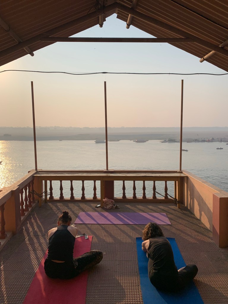 yoga onlineyoga yogaclass asana pranayam meditation varanasi banaras kashi ganga ghat sunriseyoga view hathayoga yogateacher ayushyoga yogasession groupyoga privateyoga yogamat yogapose yogainvaranasi yogawithayush yogaontheghat 