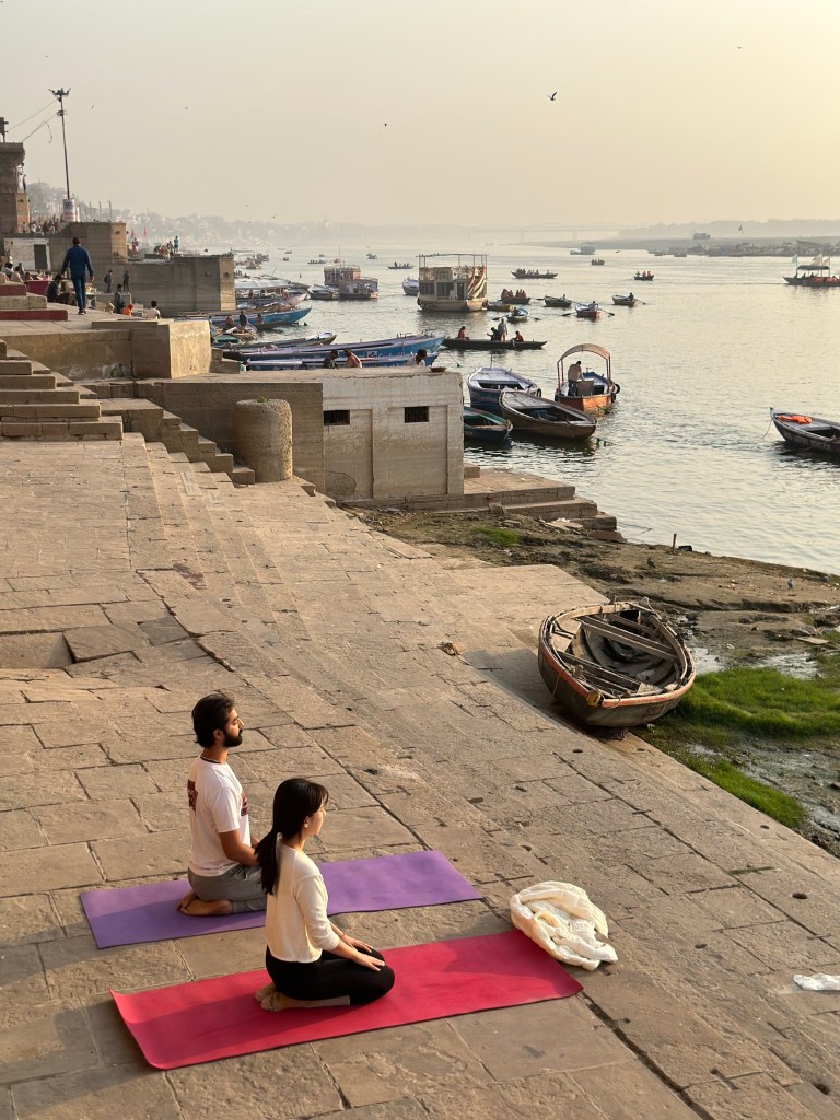 yoga onlineyoga yogaclass asana pranayam meditation varanasi banaras kashi ganga ghat sunriseyoga view hathayoga yogateacher ayushyoga yogasession groupyoga privateyoga yogamat yogapose yogainvaranasi yogawithayush yogaontheghat 
