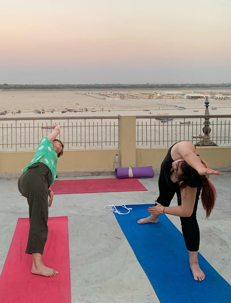 yoga onlineyoga yogaclass asana pranayam meditation varanasi banaras kashi ganga ghat sunriseyoga view hathayoga yogateacher ayushyoga backbend yogasession groupyoga privateyoga yogamat yogapractice yogapose yogainvaranasi yogawithayush yogaontheghat 